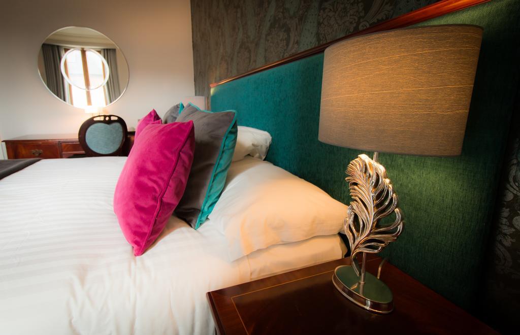 Kilkenny Hibernian Hotel Екстериор снимка
