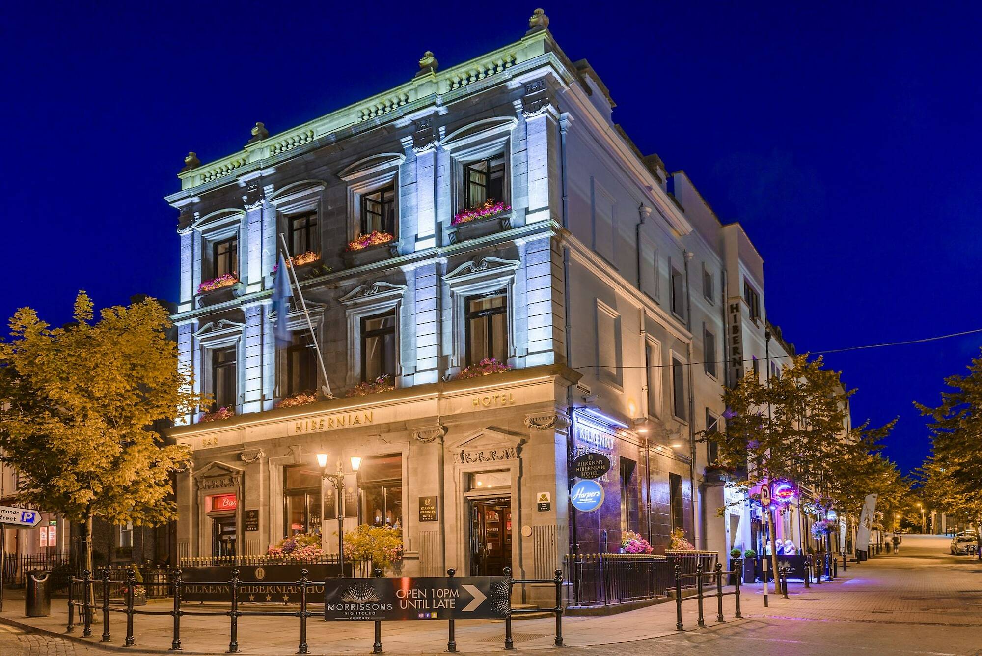 Kilkenny Hibernian Hotel Екстериор снимка